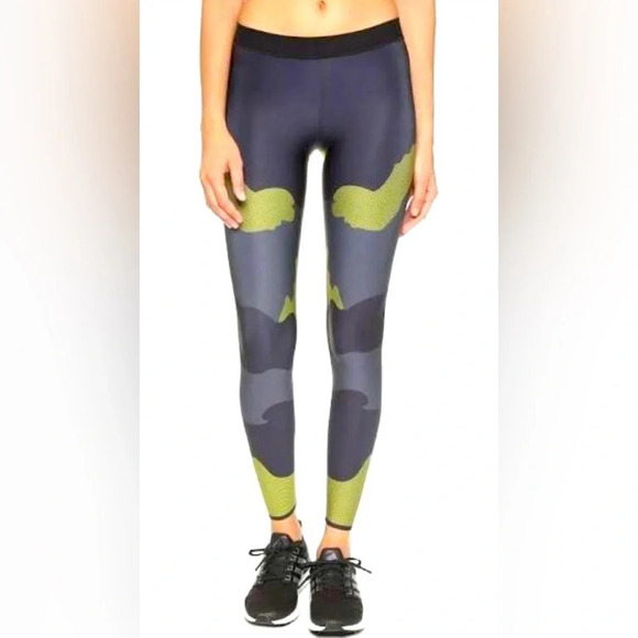 Ultracor Camo Tech Leggings Green/Grey/Black Size 4